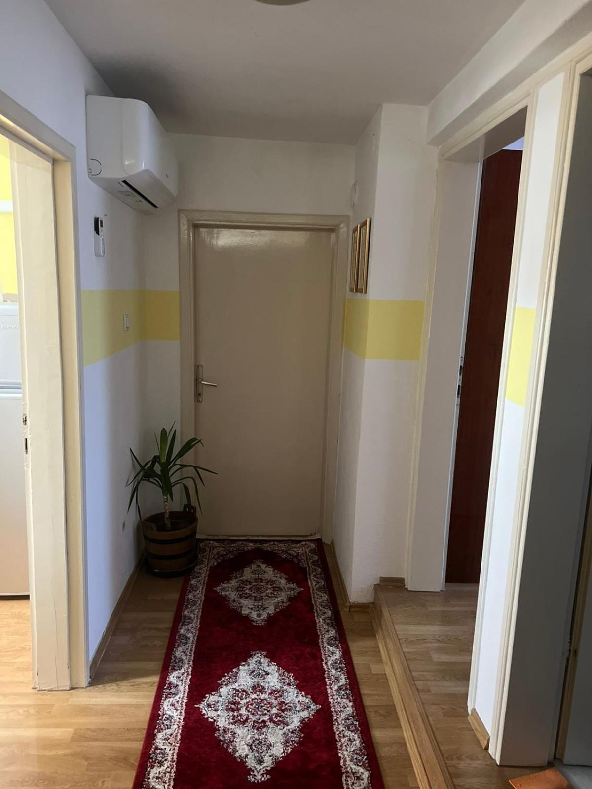 Apartman Kod Ismete Біхач Екстер'єр фото
