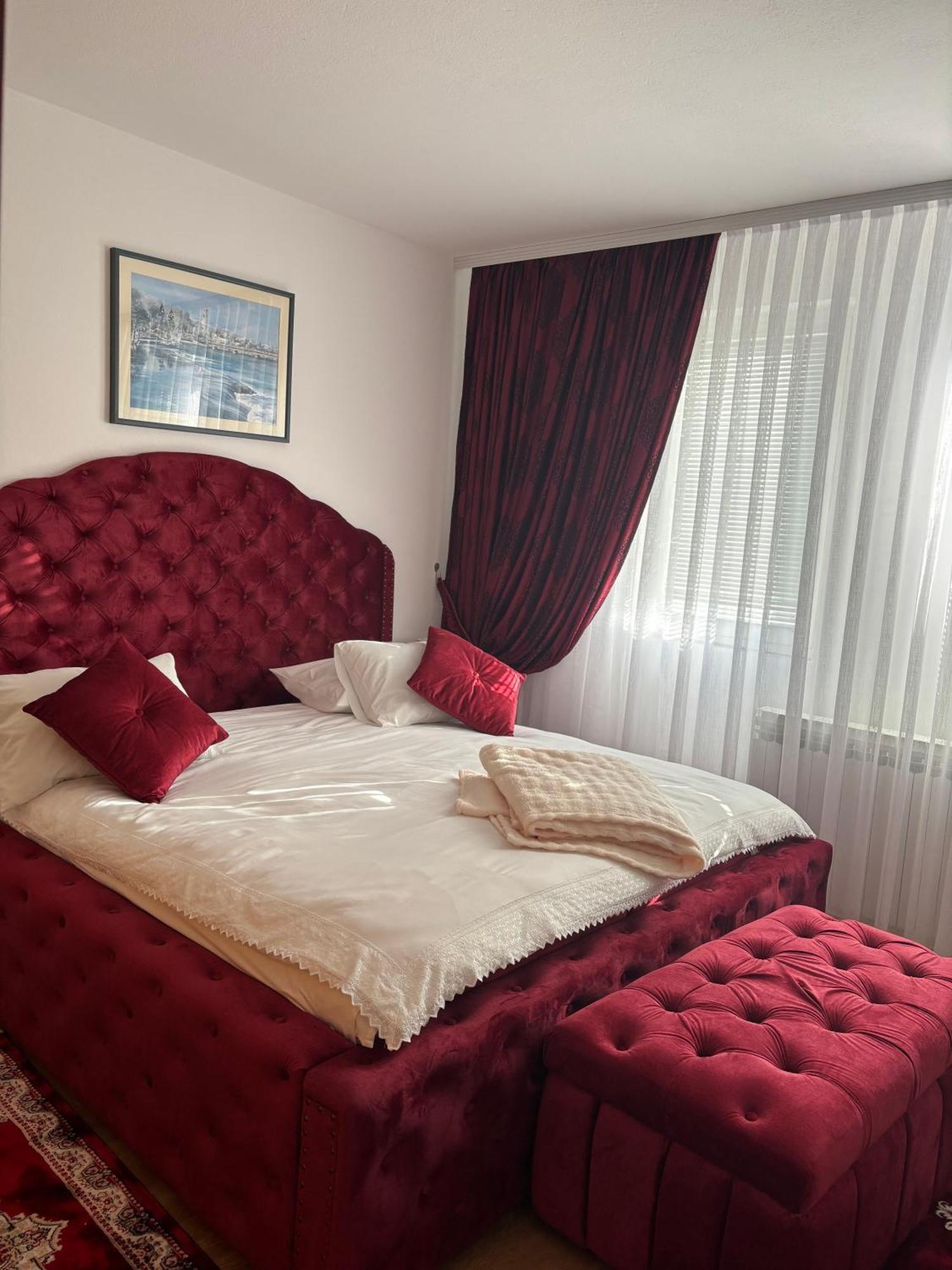 Apartman Kod Ismete Біхач Екстер'єр фото